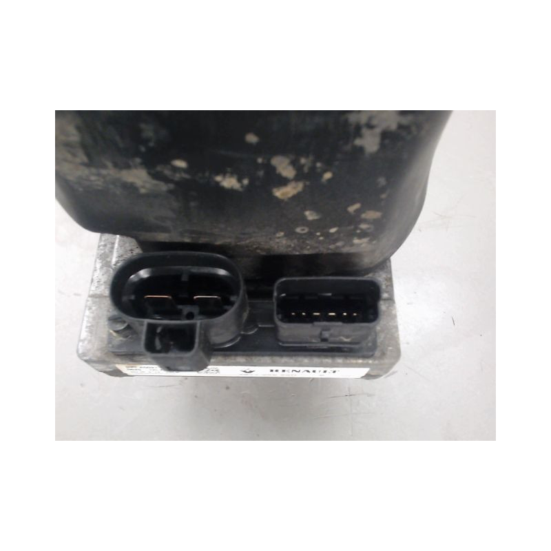 POMPE DIRECTION ASSISTEE RENAULT LAGUNA