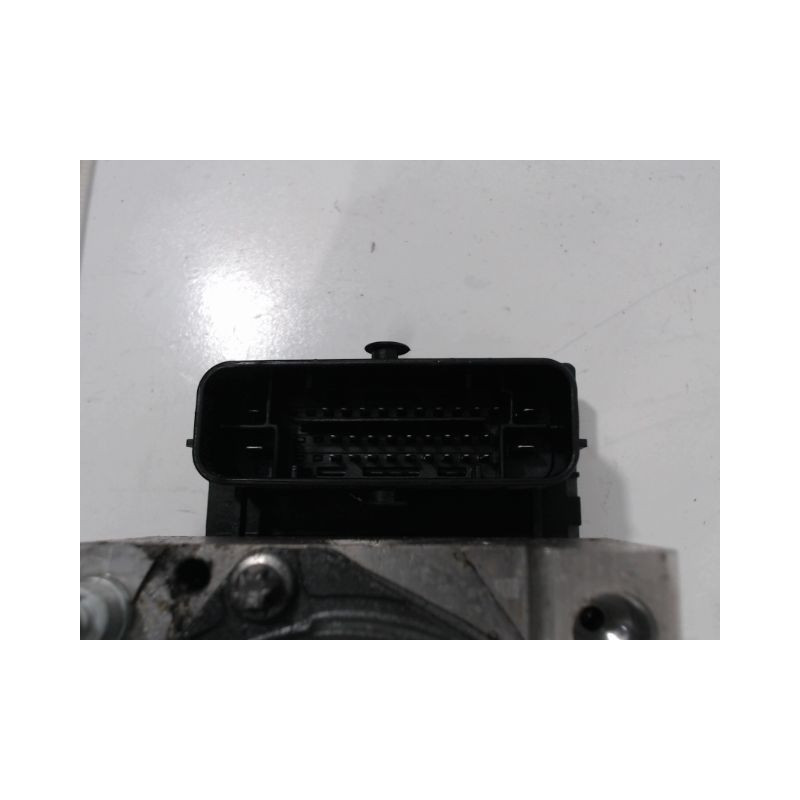UNITE HYDRAULIQUE ABS KIA CEE-D