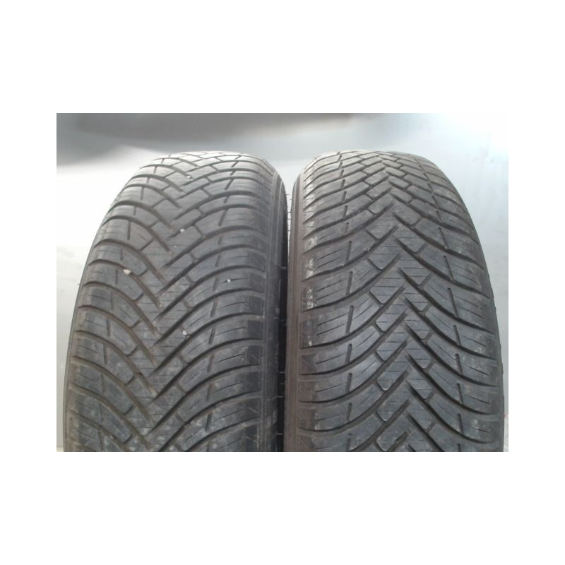 Paire de pneus KLEBER QUADRAXER 2 175 60 15 81 H