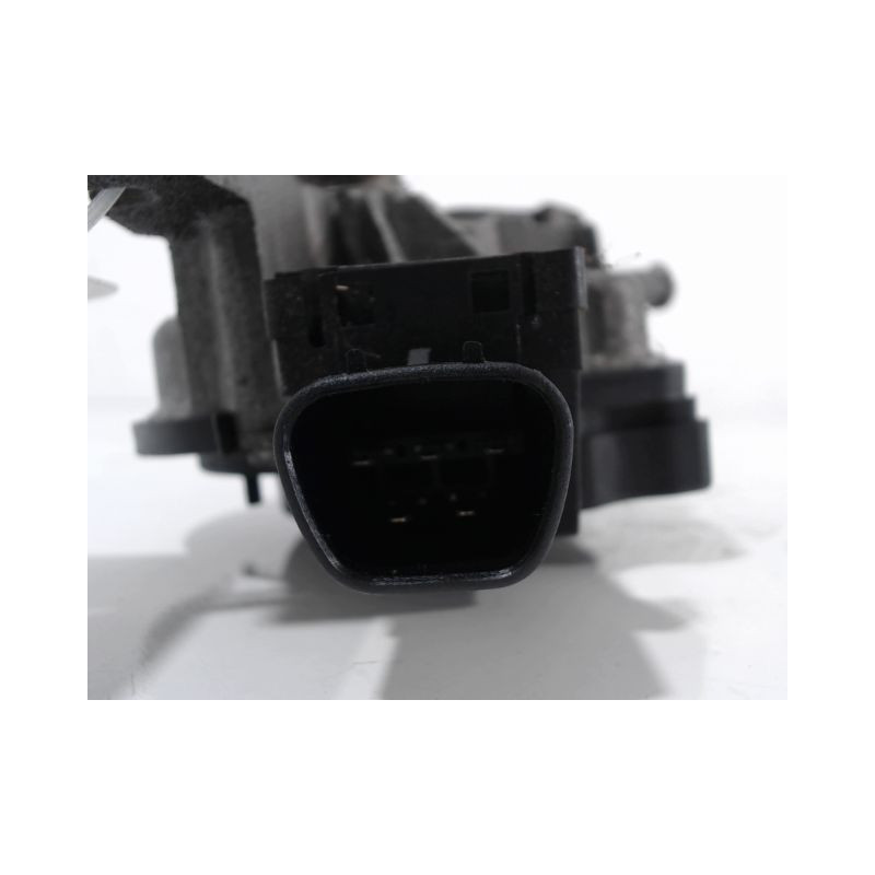 MOTEUR ESSUIE-GLACE AVANT TOYOTA AVENSIS 2003-