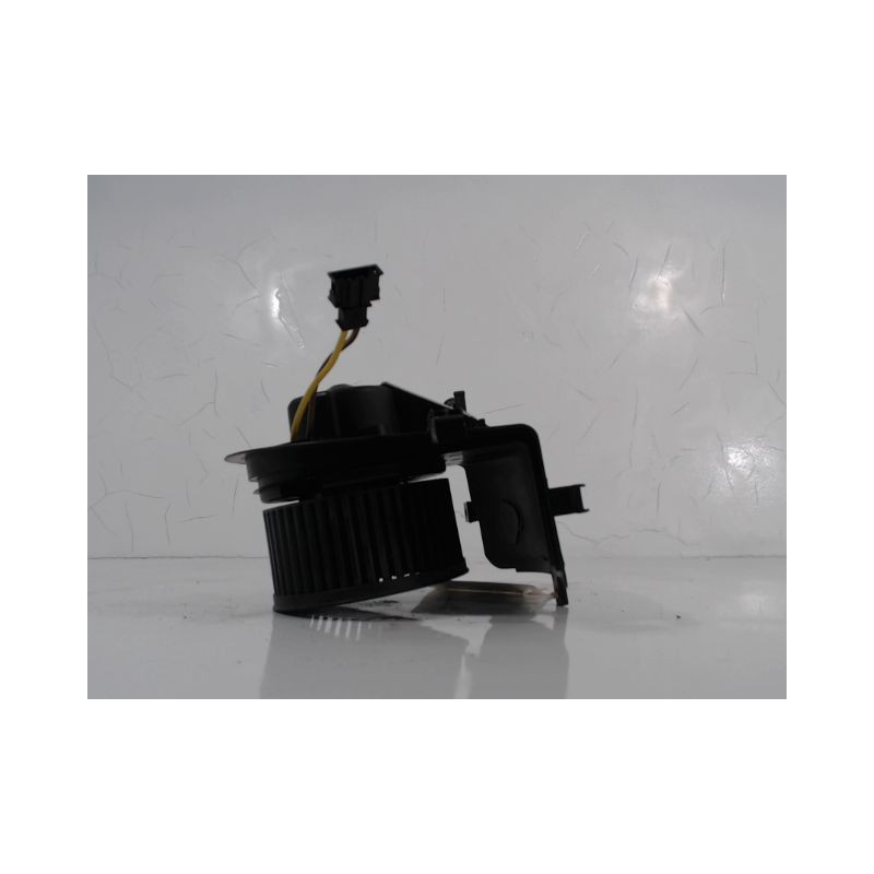 MOTEUR VENTILATEUR CHAUFFAGE VOLKSWAGEN POLO 94-99