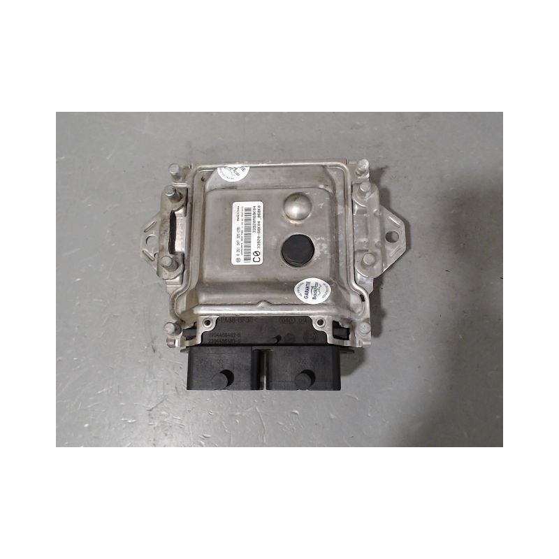 CALCULATEUR MOTEUR NISSAN PIXO