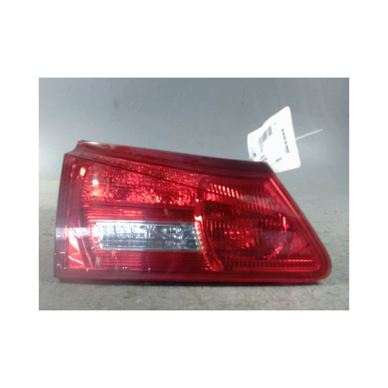 FEU ARRIERE INTERIEUR GAUCHE LEXUS IS 2006-