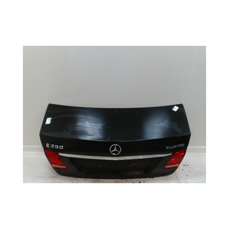 COFFRE ARRIERE MERCEDES CLASSE E 2006-
