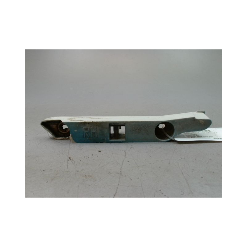 RENFORT PARE-CHOC AVG FORD FOCUS II Phase 2 2008-2010