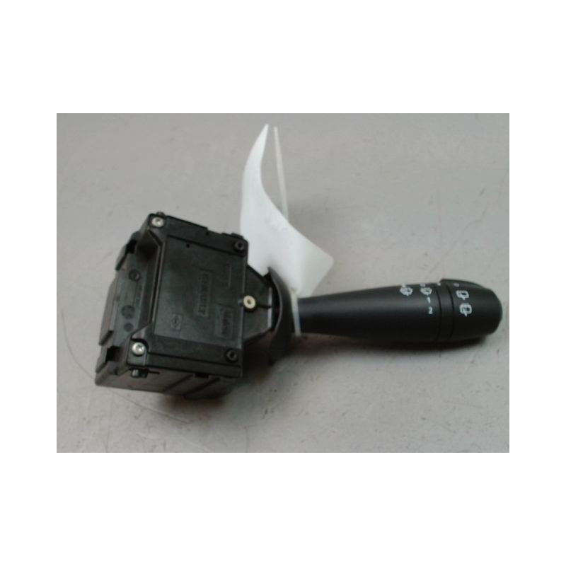 COMMANDE ESSUIE GLACE DACIA DOKKER BREAK 2012-...