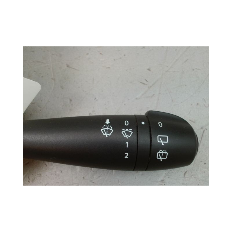 COMMANDE ESSUIE GLACE DACIA DOKKER BREAK 2012-...