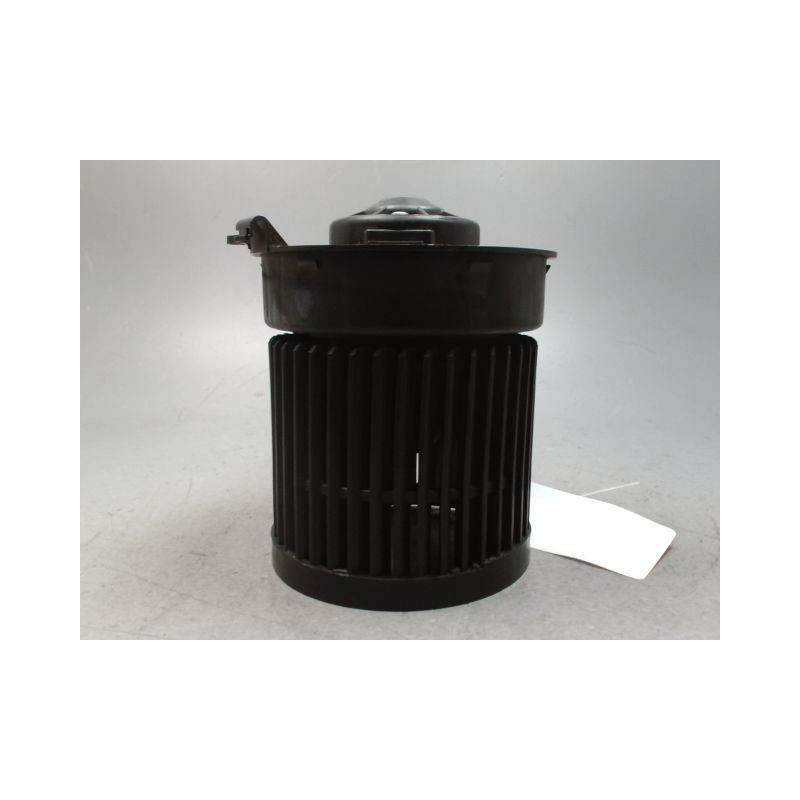 MOTEUR VENTILATEUR CHAUFFAGE NISSAN QASHQAI