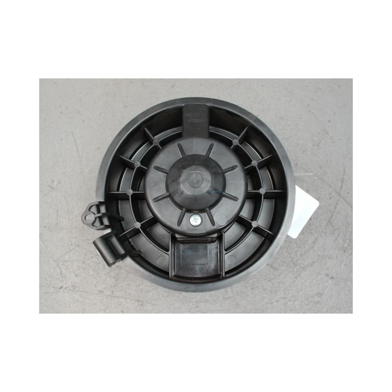 MOTEUR VENTILATEUR CHAUFFAGE NISSAN QASHQAI