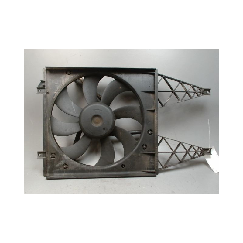MOTEUR VENTILATEUR RADIATEUR VOLKSWAGEN POLO 2005-