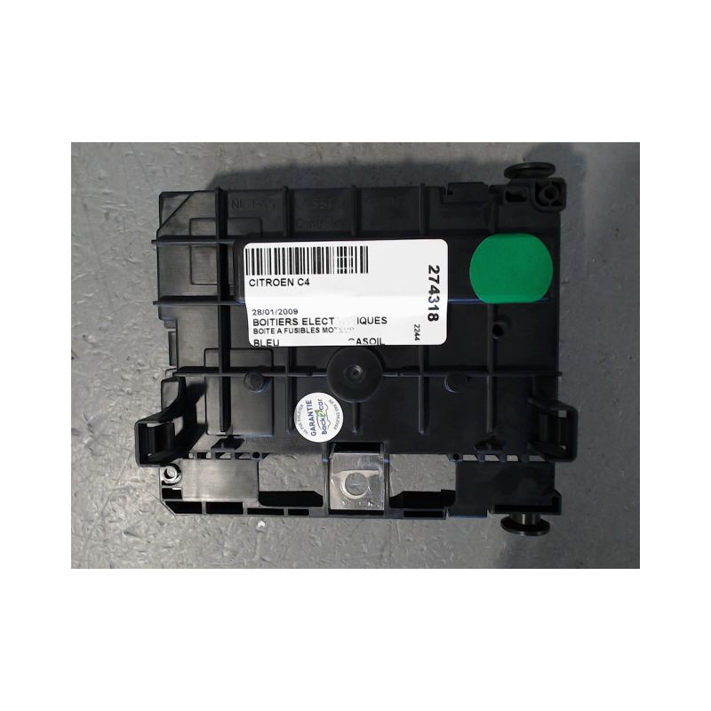 BOITE A FUSIBLES CITROEN C4