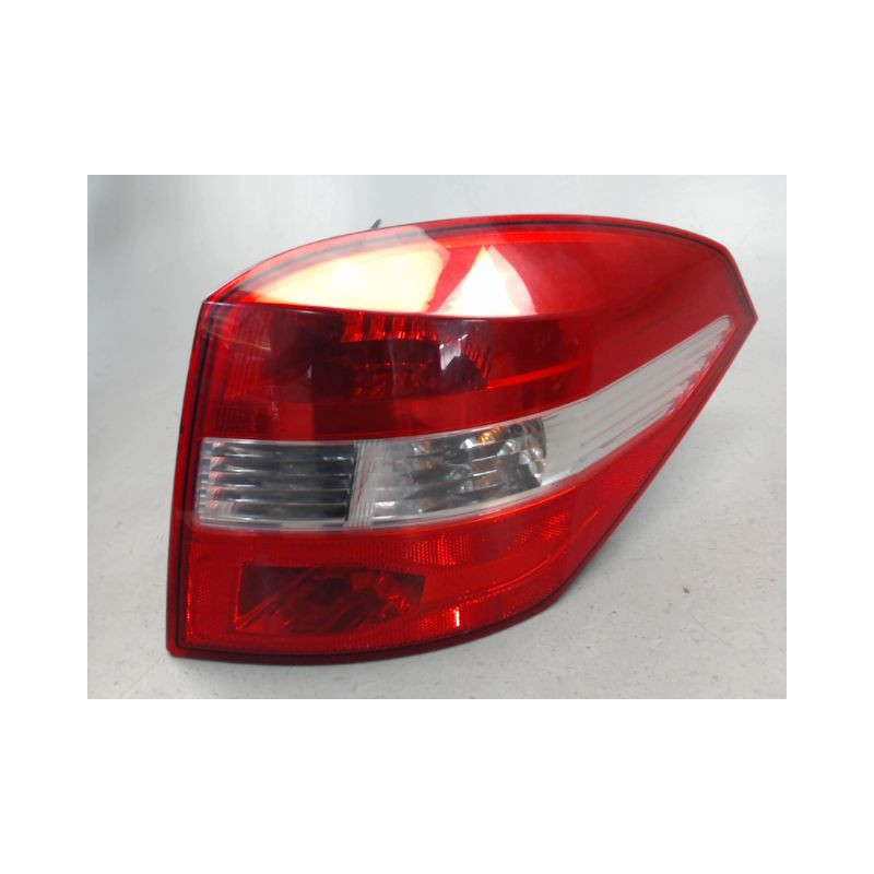 FEU ARRIERE DROIT RENAULT LAGUNA