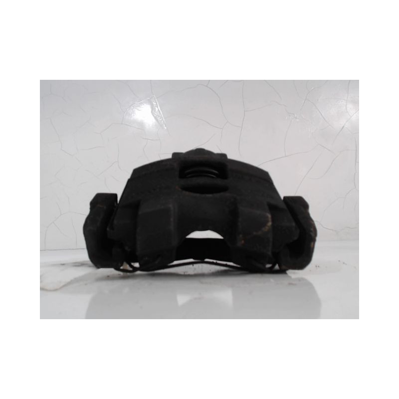 ETRIER DE FREIN AVANT DROIT TOYOTA YARIS II 2010-