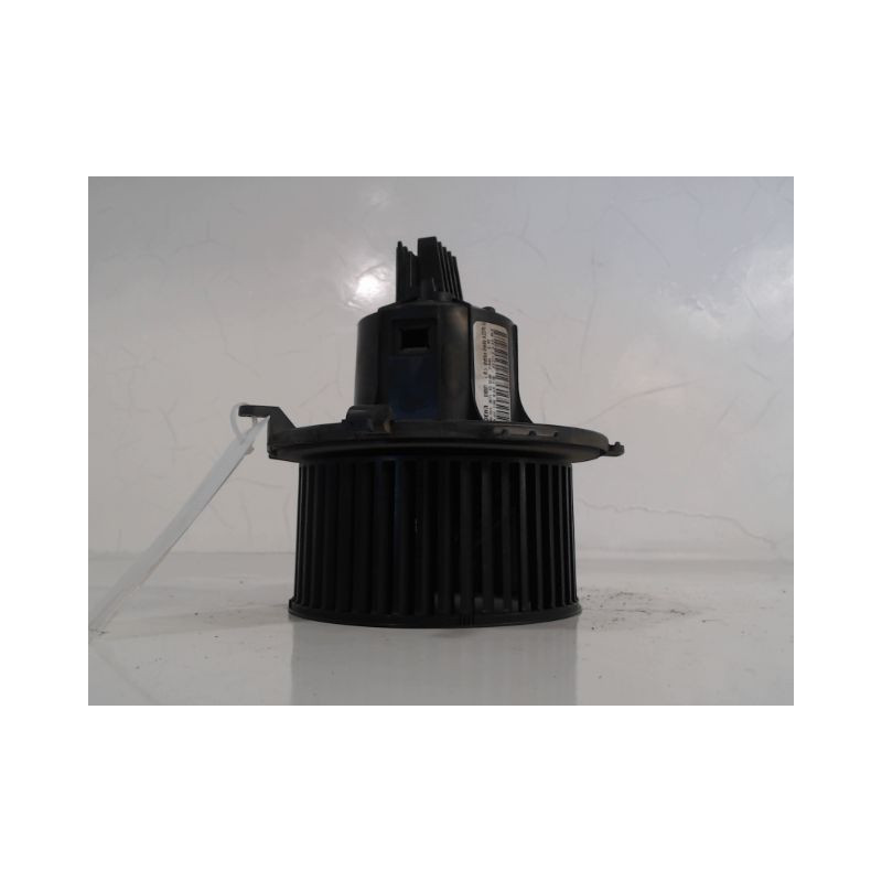 MOTEUR VENTILATEUR CHAUFFAGE OPEL ZAFIRA 2005-