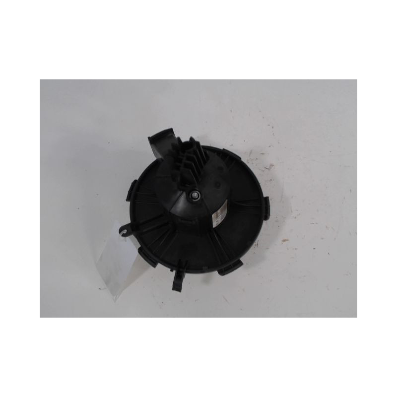 MOTEUR VENTILATEUR CHAUFFAGE OPEL ZAFIRA 2005-