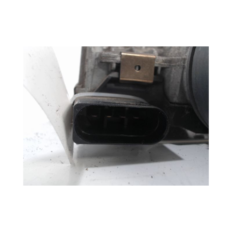MOTEUR ESSUIE-GLACE AVANT VOLVO C30