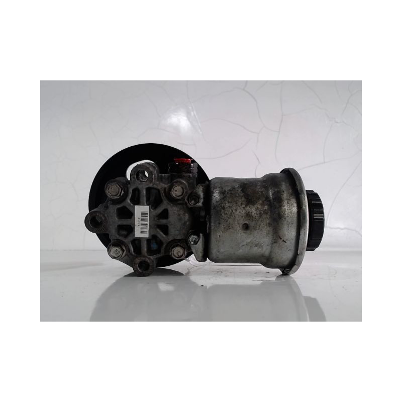 POMPE DIRECTION ASSISTEE TOYOTA COROLLA VERSO 2007-