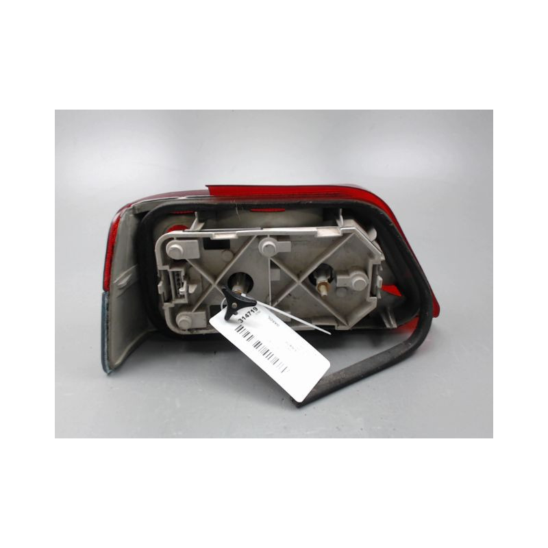 FEU ARRIERE DROIT PEUGEOT 309 89-93