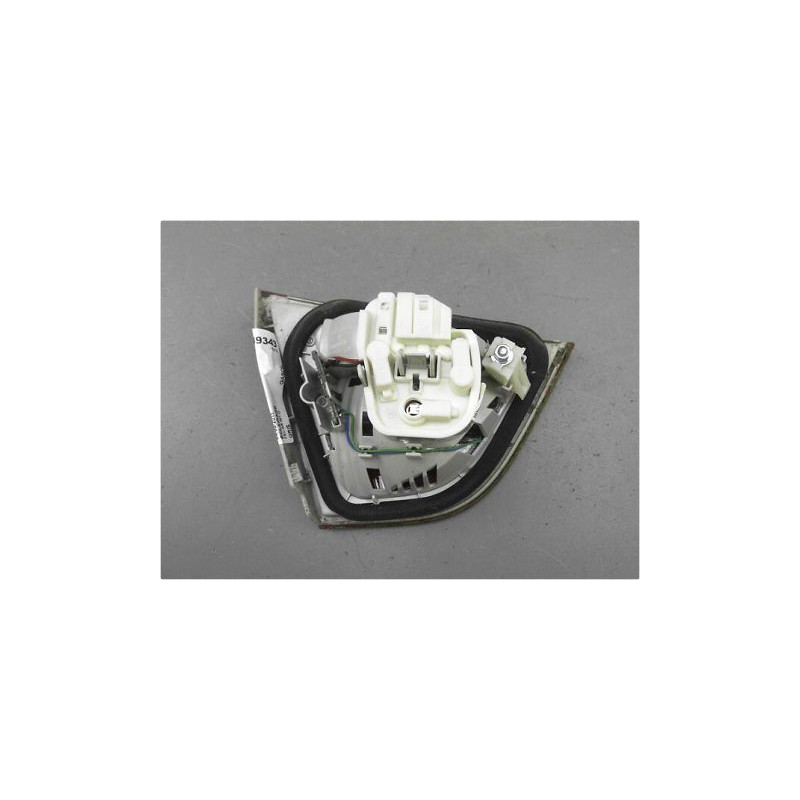 FEU ARRIERE INTERIEUR DROIT BMW SERIE 3 (E90) 08-11