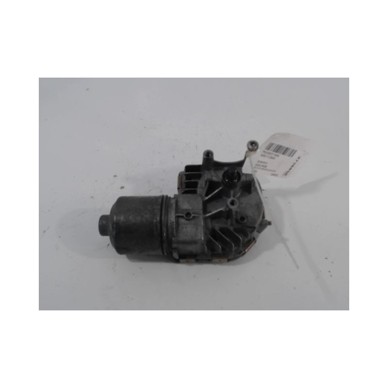 MOTEUR ESSUIE-GLACE AVG PEUGEOT 5008 2009-