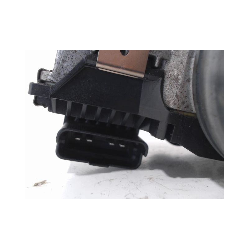 MOTEUR ESSUIE-GLACE AVG PEUGEOT 5008 2009-