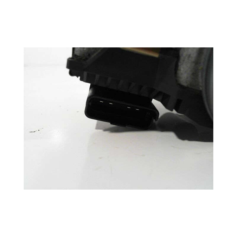 MOTEUR ESSUIE-GLACE AVG PEUGEOT 3008 2009-