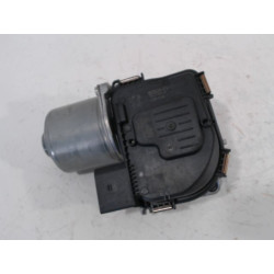 MOTEUR ESSUIE-GLACE AV