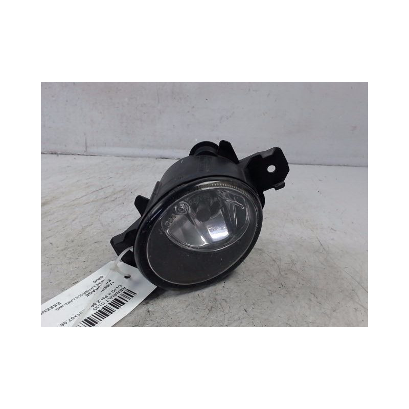 PHARE ANTIBROUILLARD AVANT GAUCHE RENAULT CLIO II PH.2 01-06