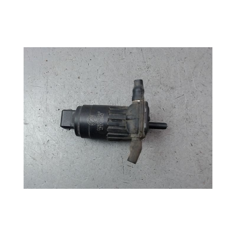 POMPE LAVE-GLACE AVANT PEUGEOT 208