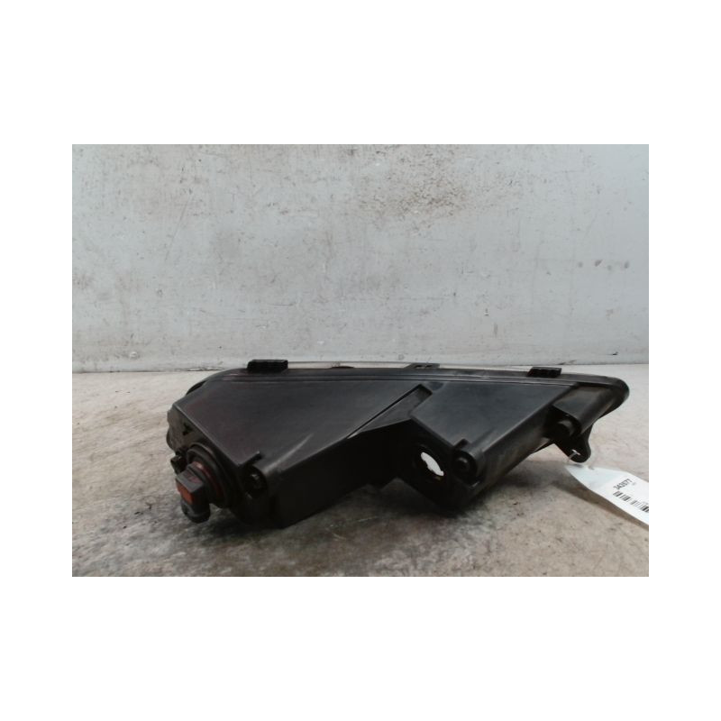 PHARE ANTIBROUILLARD AVANT GAUCHE VOLKSWAGEN PASSAT 2010-