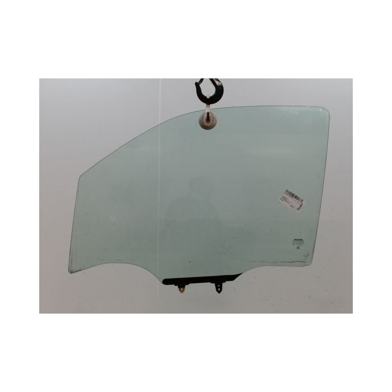 GLACE PORTE AVG NISSAN NAVARA DOUBLE CABINE