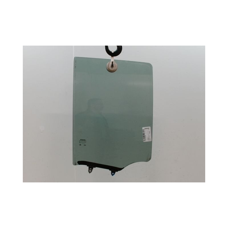 GLACE PORTE ARD NISSAN NAVARA DOUBLE CABINE