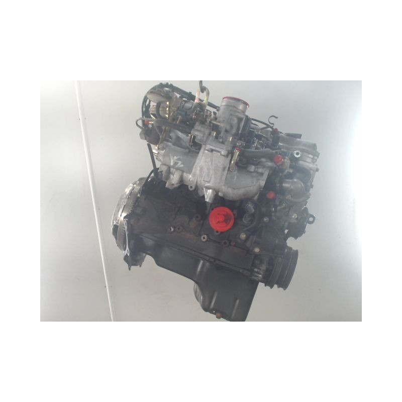 MOTEUR ESSENCE NISSAN PRIMERA 1.6 16V