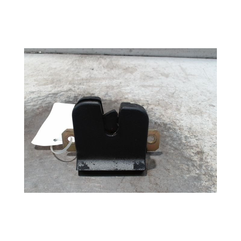 SERRURE HAYON  VOLKSWAGEN NEWBEETLE