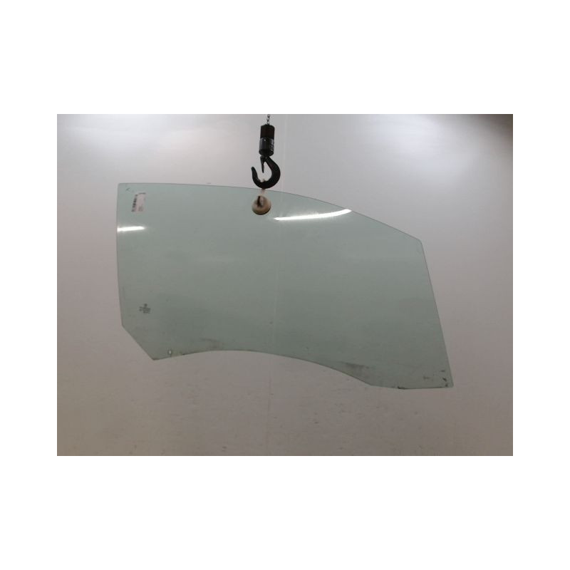 GLACE PORTE AVD PEUGEOT 208