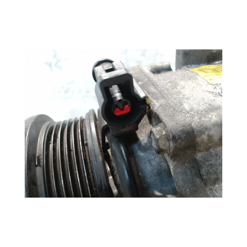 COMPRESSEUR AIR CONDITIONNE FORD FIESTA 2010-