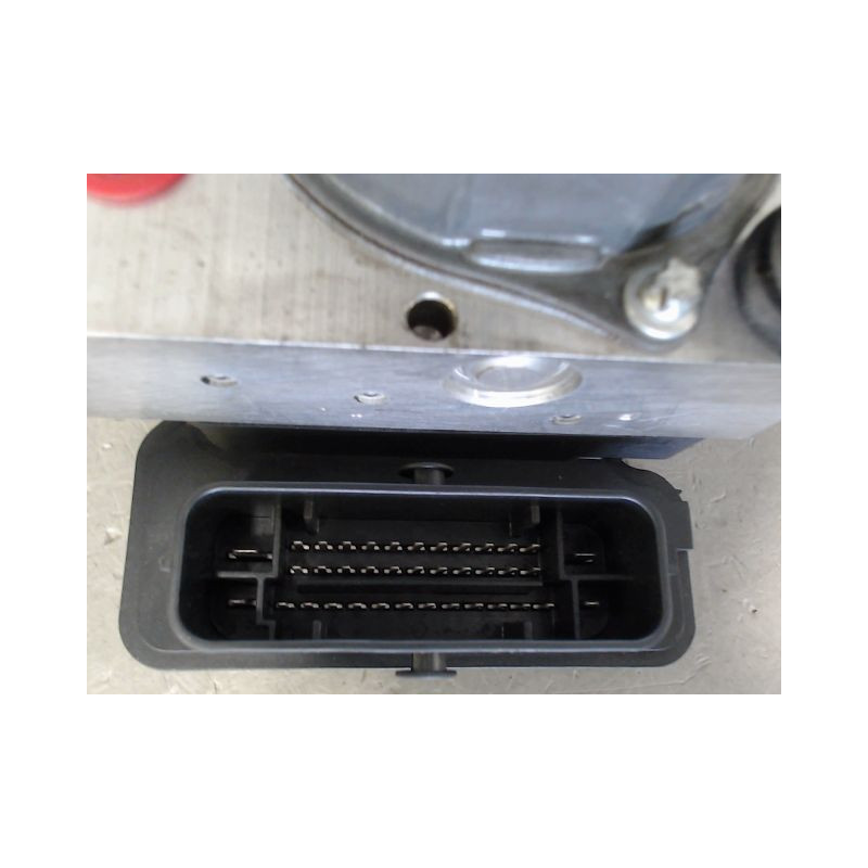 UNITE HYDRAULIQUE ABS OPEL CORSA