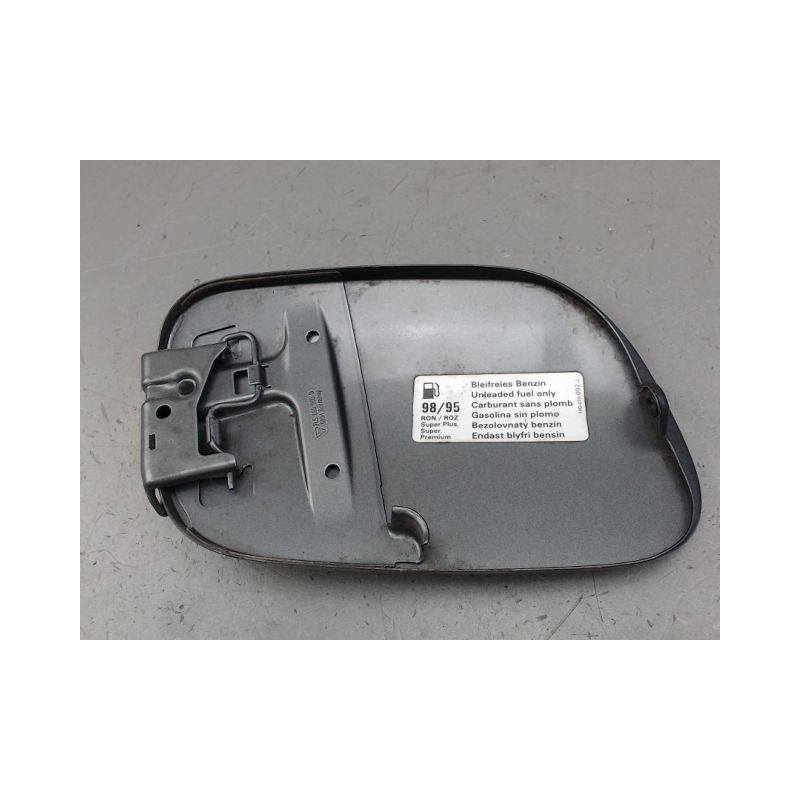 VOLET DE TRAPPE CARBURANT PORSCHE CAYENNE