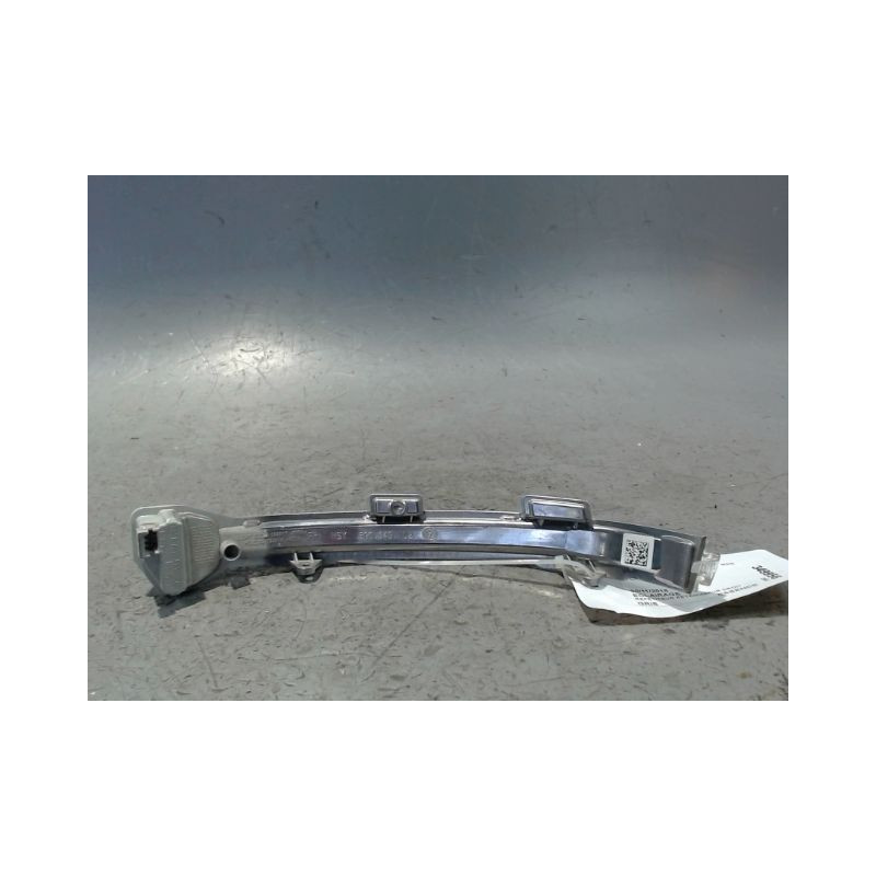 REPETITEUR RETROVISEUR DROIT VOLKSWAGEN GOLF