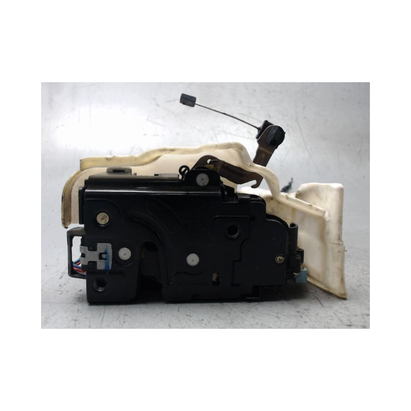 SYSTEME CONDAMNATION AVANT GAUCHE VOLKSWAGEN GOLF V 2003-2009