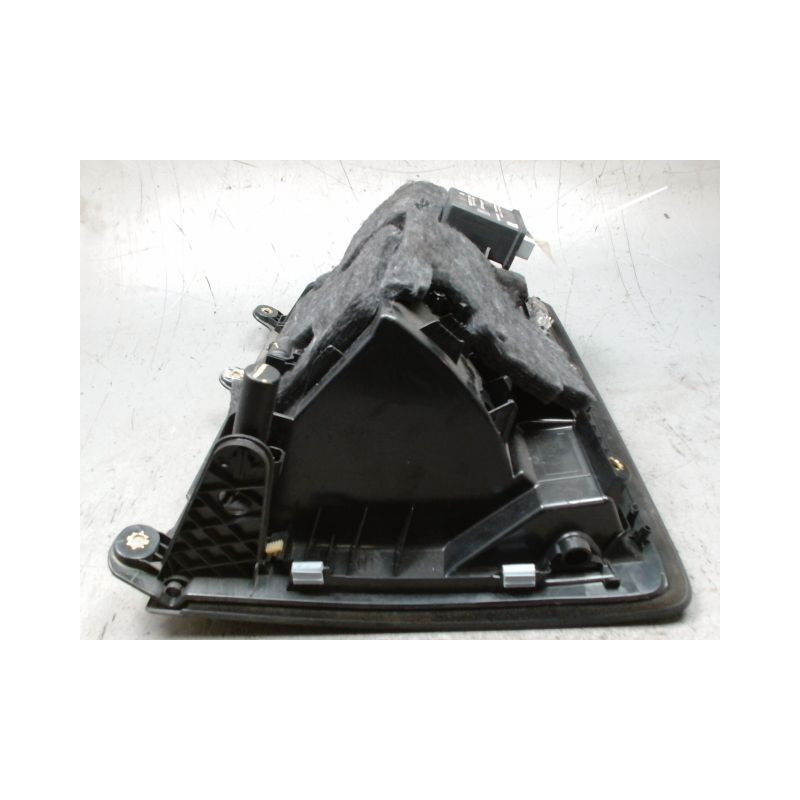 BOITE A GANTS AUDI Q3