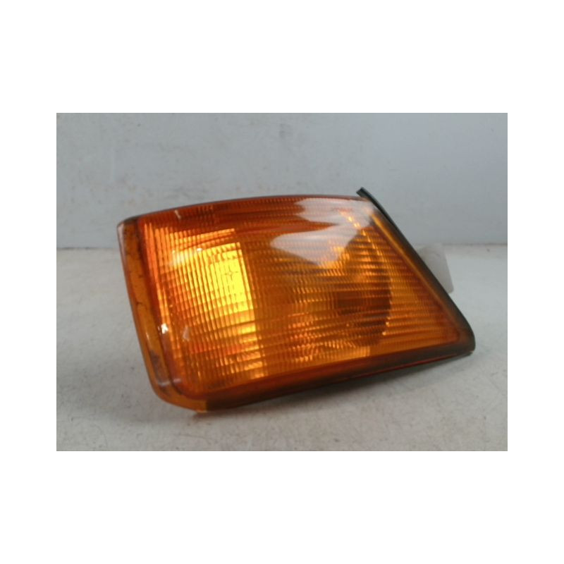 CLIGNOTANT DROIT IVECO 29L10