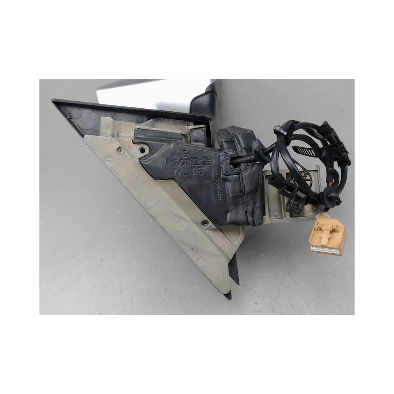 RETROVISEUR EXTERIEUR ELECTRIQUE DROIT AUDI A4