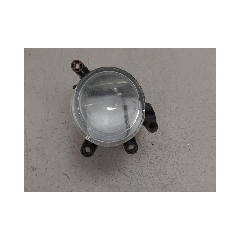 PHARE ANTIBROUILLARD AVANT GAUCHE AUDI A4