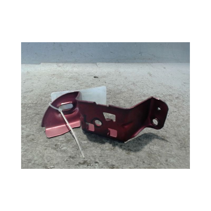 SUPPORT PARE-CHOC AVG RENAULT TWINGO PH.3 2000-2007