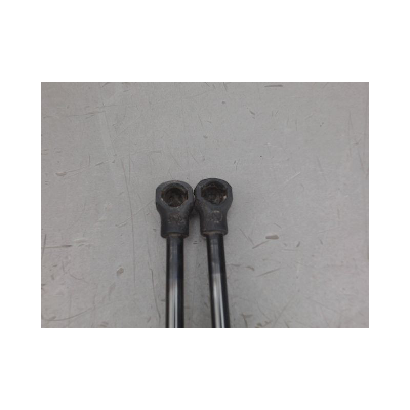 JEU VERINS HAYON PEUGEOT 208