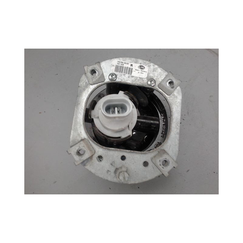 PHARE ANTIBROUILLARD AVANT DROIT MERCEDES CLK