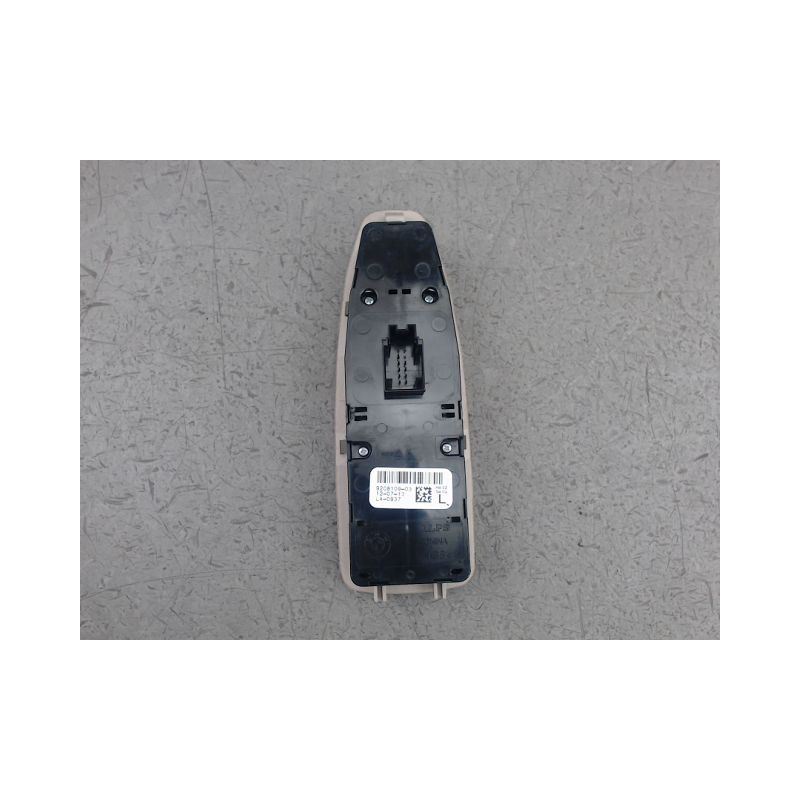 COMMANDE LEVE-GLACE PORTE AVG B.M.W. SERIE 1