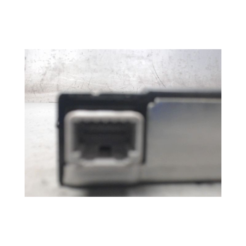 CAMERA AVANT TOYOTA PRIUS