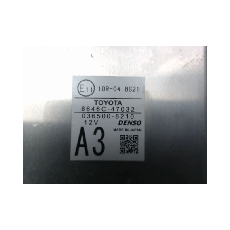 CAMERA AVANT TOYOTA PRIUS